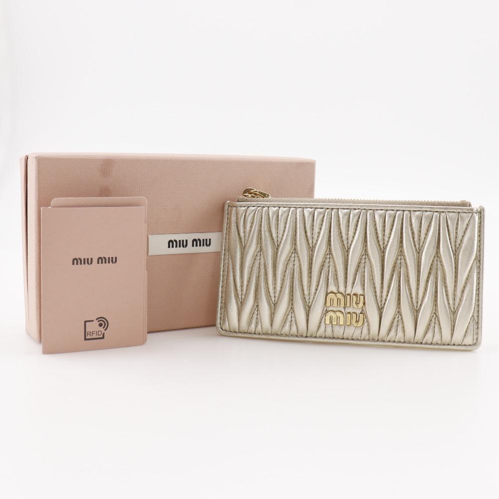 MIUMIU Fragment Case Card Case Matelasse Envelope Coin Purse PIRITE Leather Women Used
