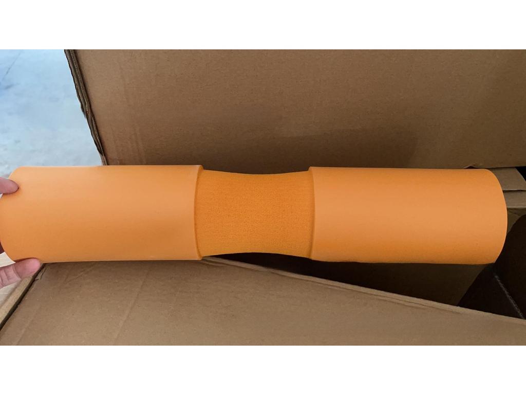 Накладка на шею и плечи для приседаний со штангой и мостика - Мягкая защитная экипировка для тяжелой атлетики