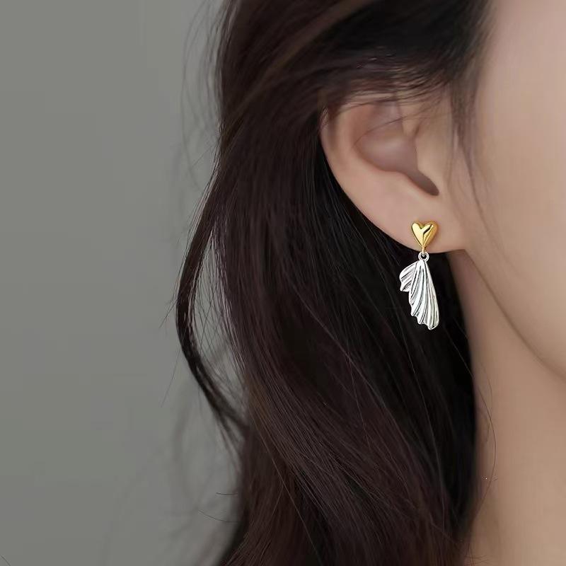 2024 Luxury 925 Silver Feather & Heart Stud Earrings for Women - High-End Niche Style
