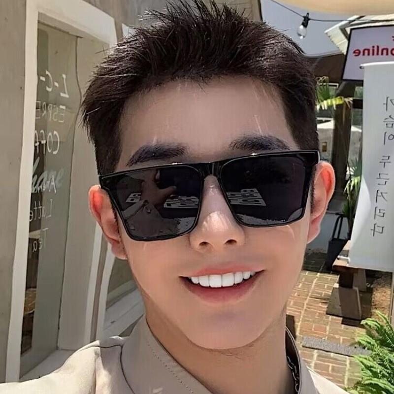 Fashion Sunglasses For Men And Women Unisex Oversized Square Frame Sunglasses Lightweight Comfort Fit Uv Protection