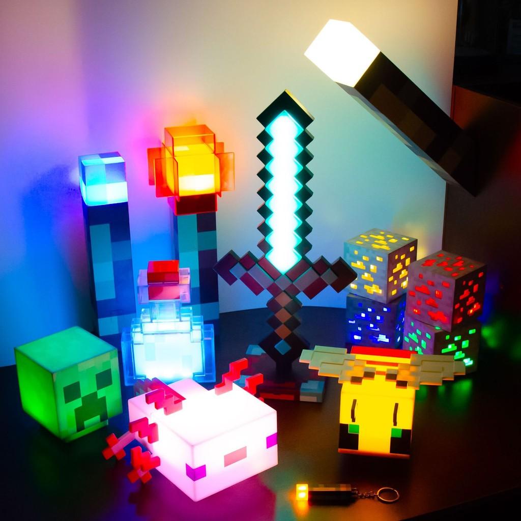Ночник с меняющимся цветом в стиле Minecraft с перезаряжаемым фонариком ABS для детей