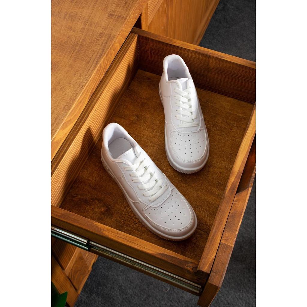 Black Unisex Air Sneakers