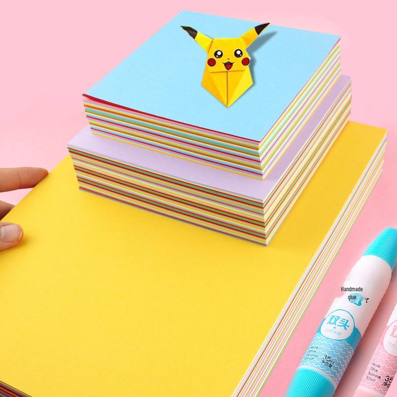 Набор цветной квадратной бумаги для детского оригами «Журавлики» и «Рождественская елка»