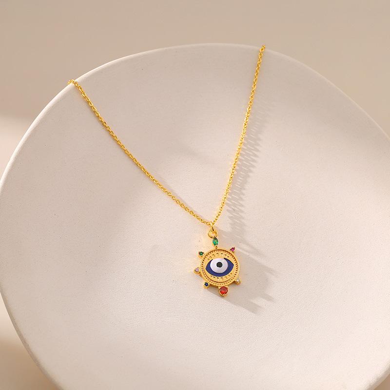 Geometric Round Disc Pendant Evil Eye Design Niche Light Luxury O Chain Clavicle Necklace