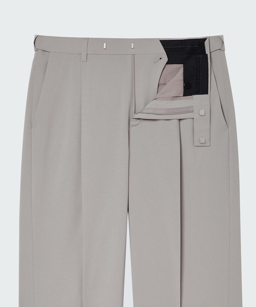 MUSINSA STANDARD [Cooltandard] Wide Hidden Elastic Waist Slacks [Light Beige]