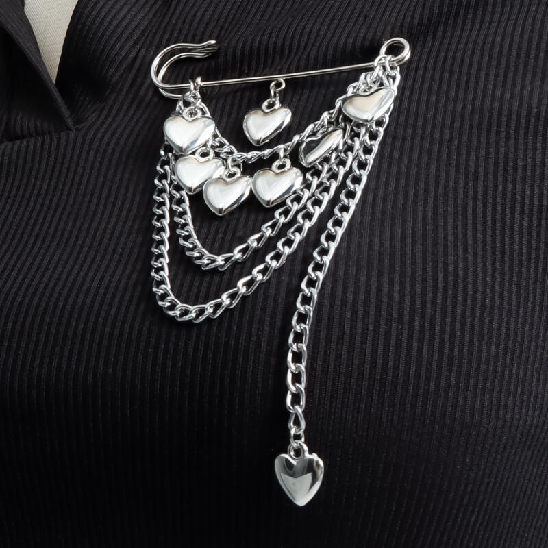Multi Layer Heart-Shaped Beaded Chain Tassel Brooches for Women Men Imitation Pearl Chains Pendant Brooches Pins Jewelry Gifts