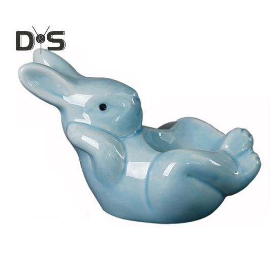 Подставка для яиц в виде лежащего кролика, керамическая подставка для яиц в виде кролика, пасхальное украшение, подставка для яиц всмятку, обеденный стол, сувениры для весенней домашней вечеринки