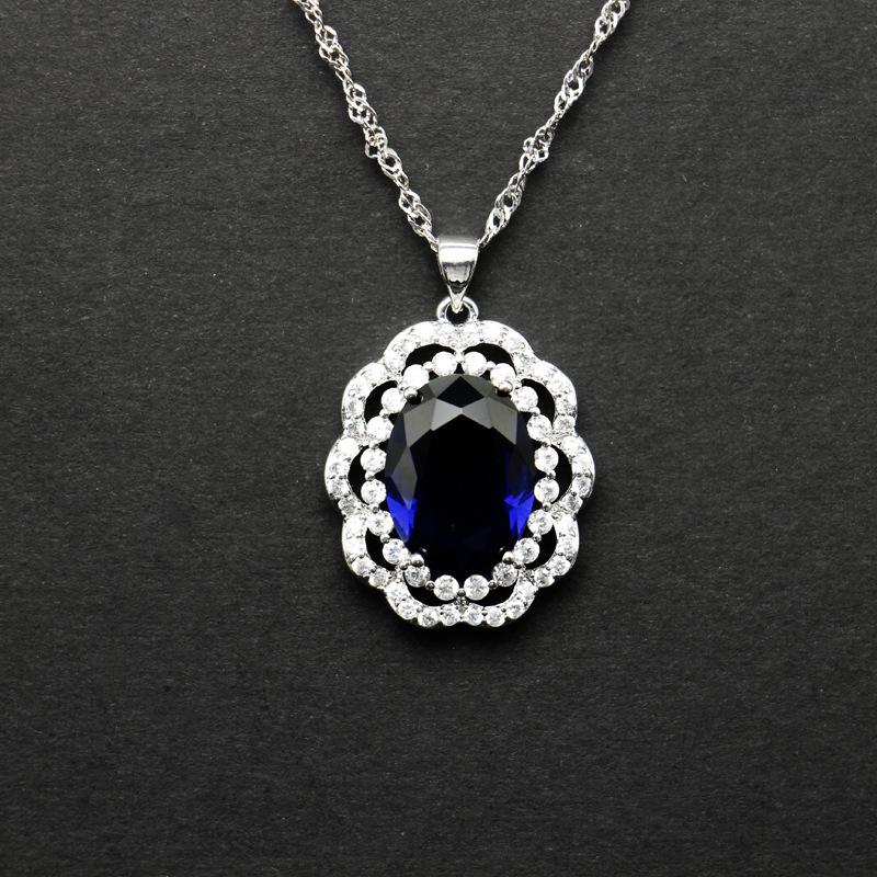 Овальное цирконовое ожерелье для женщин, универсальная высококачественная цепочка Sense Matching для женщин с подвеской из большого драгоценного камня