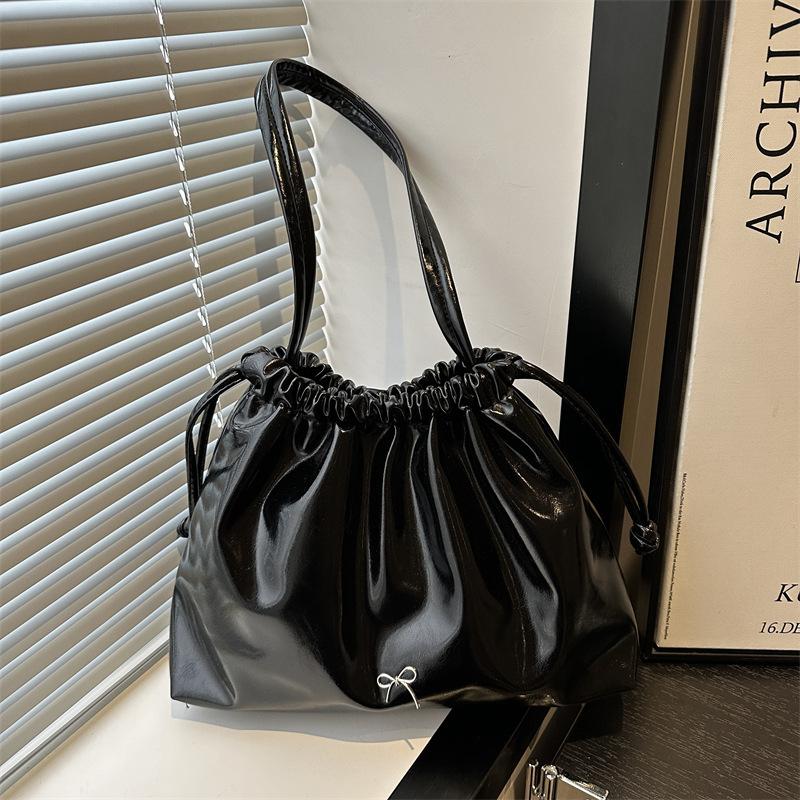 Сумка-ведро со шнурком и складками для женщин, новая модная летняя повседневная универсальная сумка-тоут на одно плечо большой вместимости