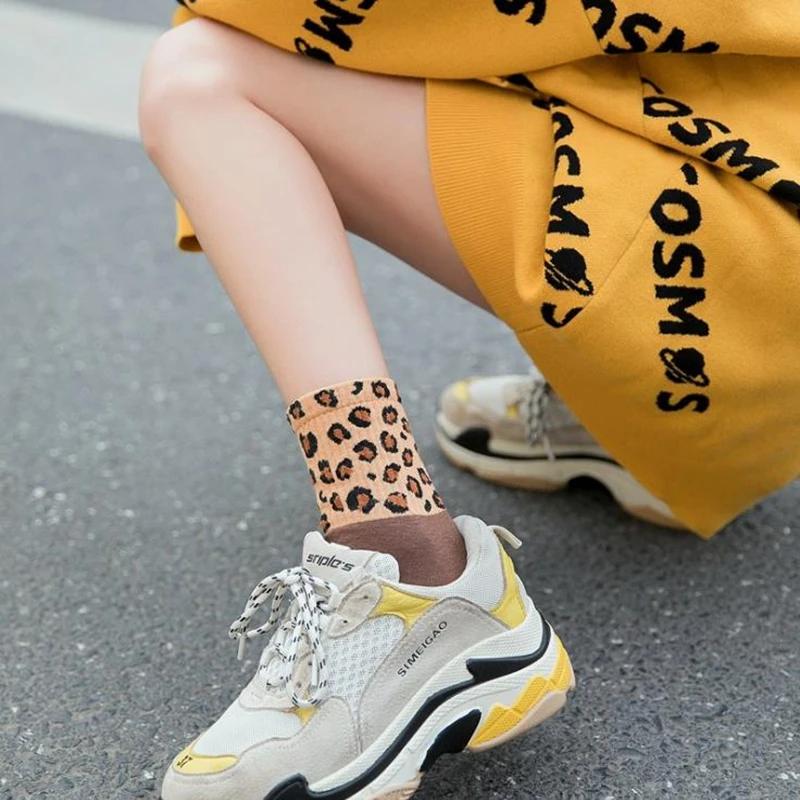 Spotted Leopard Print Women Socks Fashion Mid-Tube Socks For Girls Novelty Animal Pattern Japanese Style Autuma Spring Summer