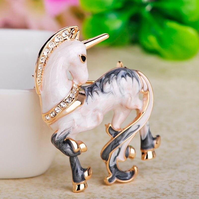Newest White Horse Shape Brooch Gold Color Texture Enamel Brooches For Men Boys Coat Collar Sweater Animal Jewelry Pins