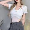 Chiq va o'tkir yelkasi ochiq halter top: Ayollar uchun yozgi assimetrik qisqa yengli futbolka
