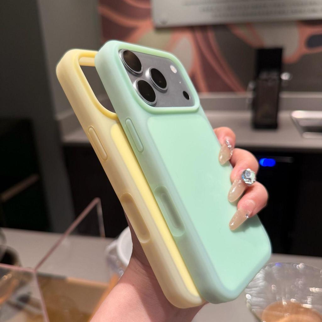 Силиконовый чехол Apple 17 Pro Max: Большое отверстие, Матовые кнопки AI, Подходит для iPhone 16
