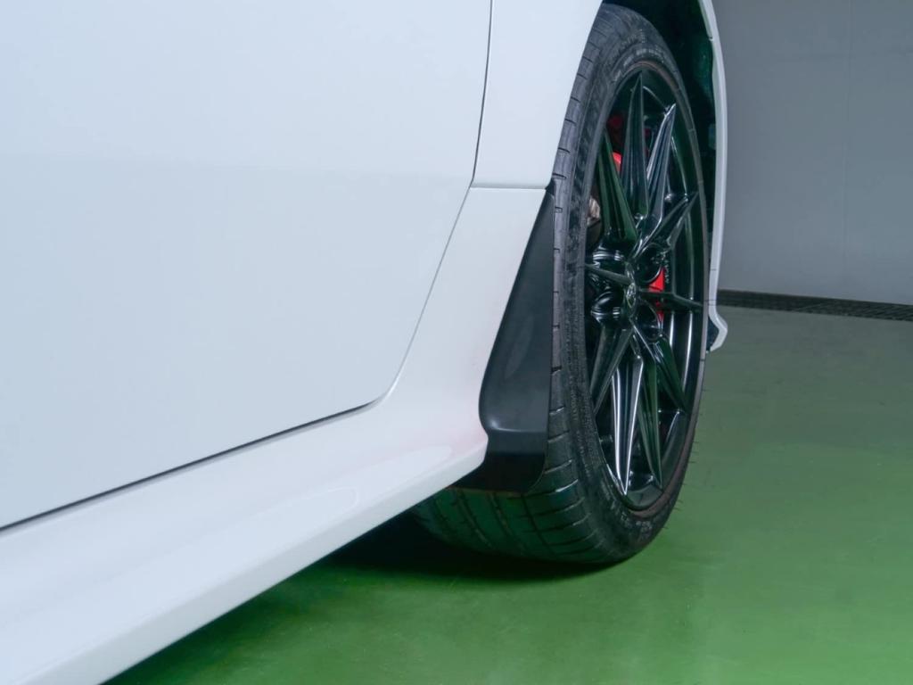 CUSCO Sport Flap for Toyota GR Yaris Front Set Black 1C7850FB – Stone Chip Protection, Easy Bolt-on