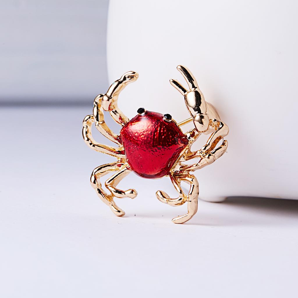 Rinhoo Red Enamel Crab Brooches Pins for Women Wedding Party Animal Rhinestone Clothing Badge Vintage Cute Crab Party Jewelry