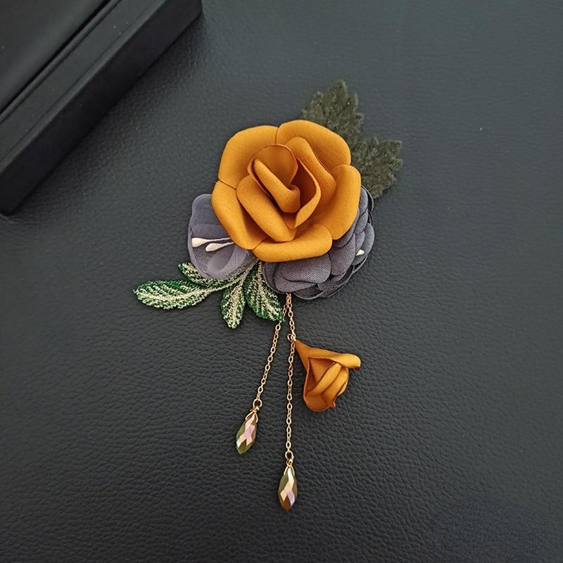 Высококачественная ткань Цветочная брошь Булавки Листья Кристалл Кисточка Корсаж Модная шаль Пряжка Нагрудный значок Броши Для Женщин Аксессуары