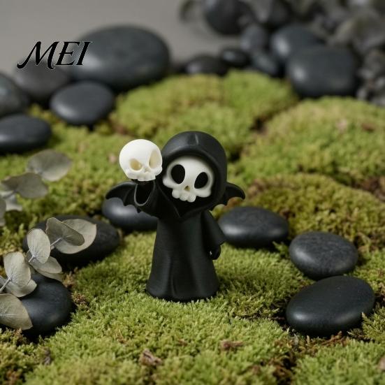 Resin Skeleton Model 3D Printed Grim Reaper Skull Ornament, with Bat Wings Decor, Ornaments for Halloween Cute Gothic Desk Figurine, Home Office Table