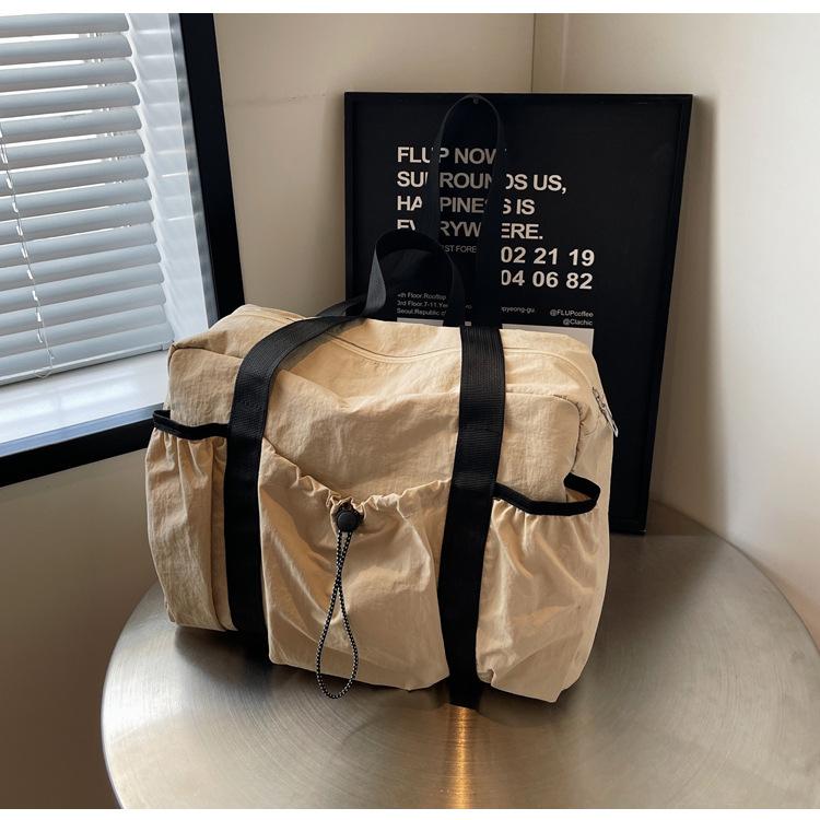 Casual large-capacity nylon bag women's 2025 new versatile shoulder bag short trip tote bag
