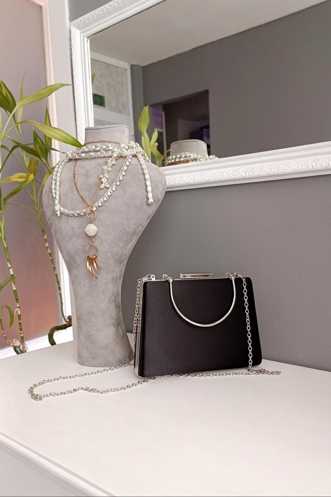 Women's Stylish and Useful Evening Dress Bag Black Satin Hand-Handed Chain Evening Dress Women's Bag
