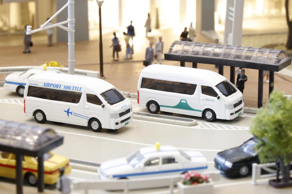 KATO N Gauge Toyota Hiace Super Long Jumbo Taxi 4 Units Diorama Supplies 23-651E