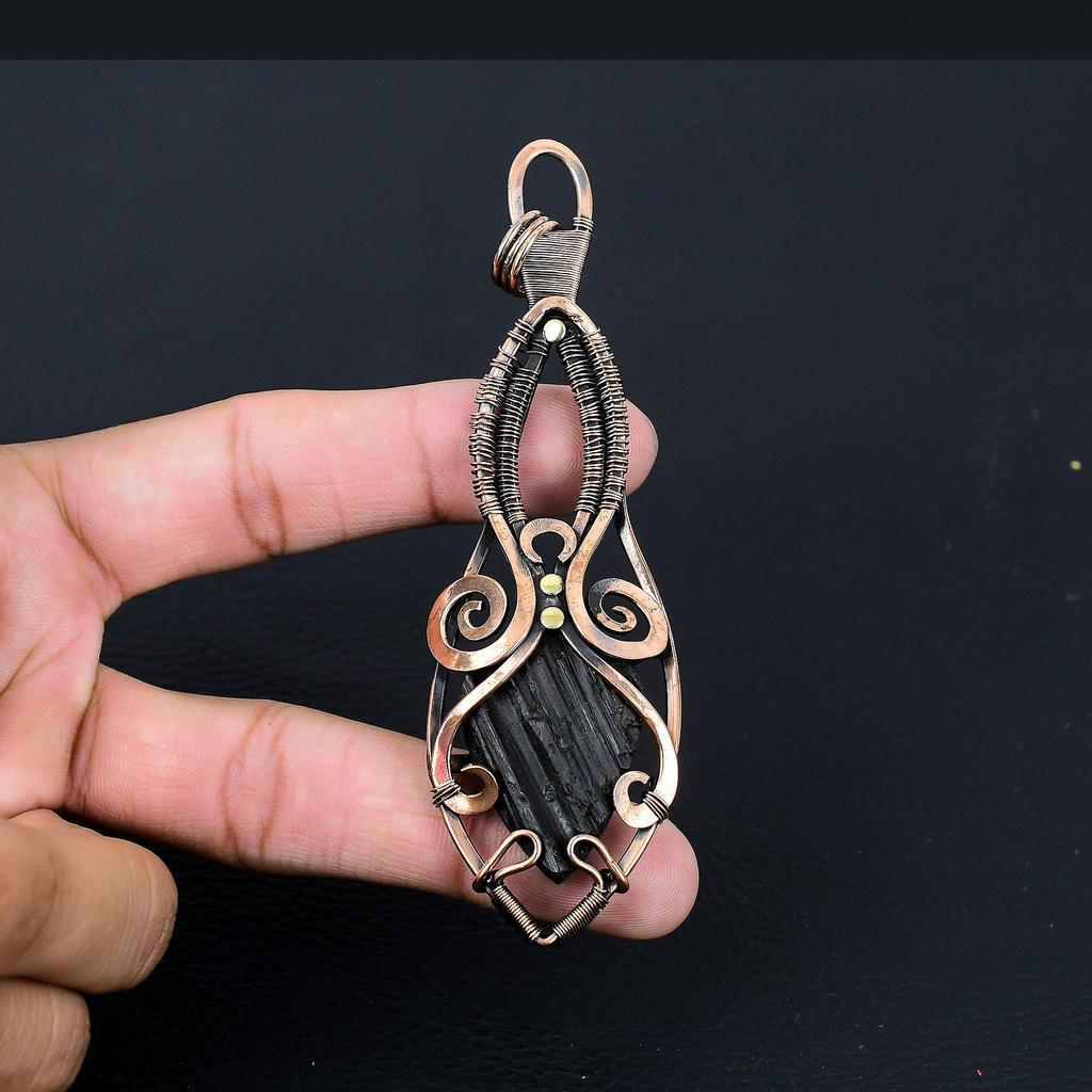 Черный турмалин, драгоценный камень, чистая медная проволока, обернутая подвеской ручной работы, ювелирный подарок для нее