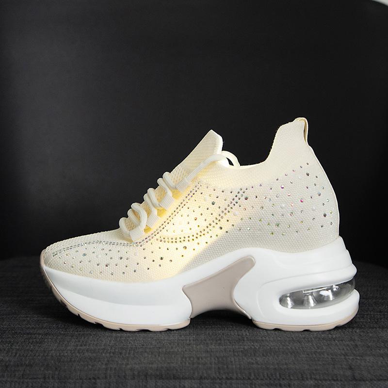 Женская обувь с увеличением внутренней высоты, сетчатая поверхность, дышащая, полая, для отдыха, спортивная, весенняя, легкая, белая обувь, толстая подошва