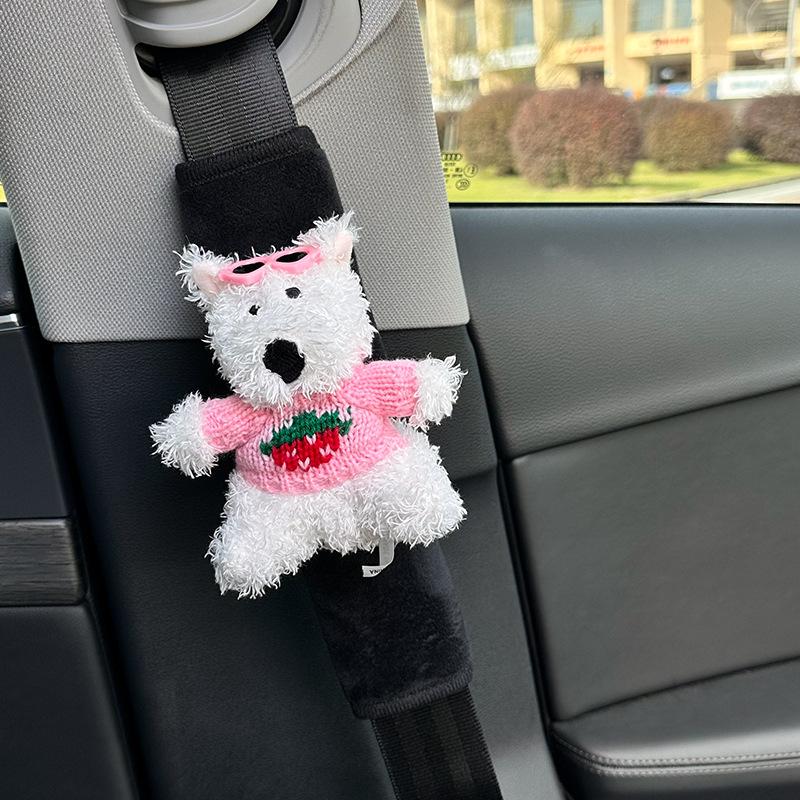 Car seat belt shoulder pads cute cartoon car neck shoulder pads Internet celebrity decoration car supplies