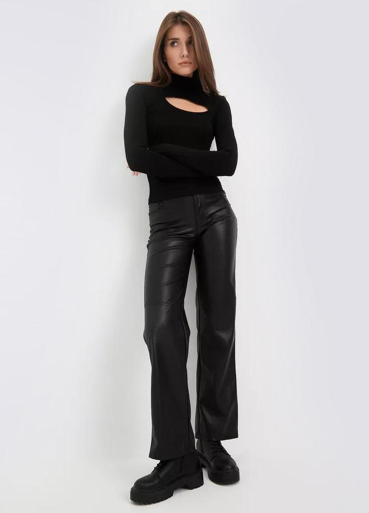 Лонгслив хлопковый с вырезом