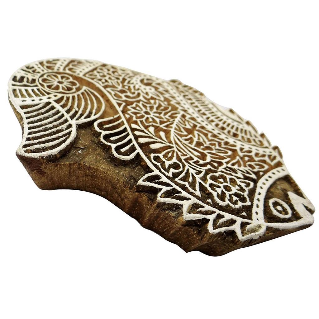 Текстильная печать на деревянных блоках ручной работы на тканевой штампованной рыбе Дизайн изобразительного искусства