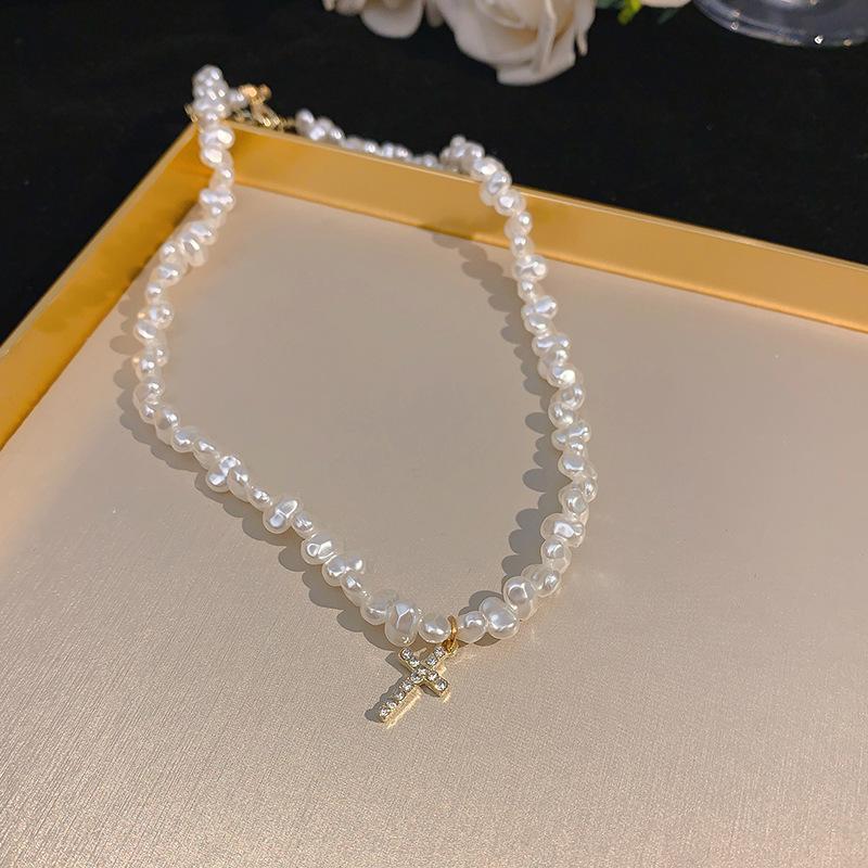 Ожерелье из барочного жемчуга, женское, нишевое, легкая роскошь, универсальное, любовь, бисерная цепочка на ключицу, темпераментная подвеска, ветер