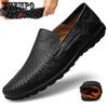 Мокасины из натуральной кожи, мужские летние дышащие полые лоферы с мягкой подошвой, повседневная кожаная обувь в британском деловом стиле, ручная строчка