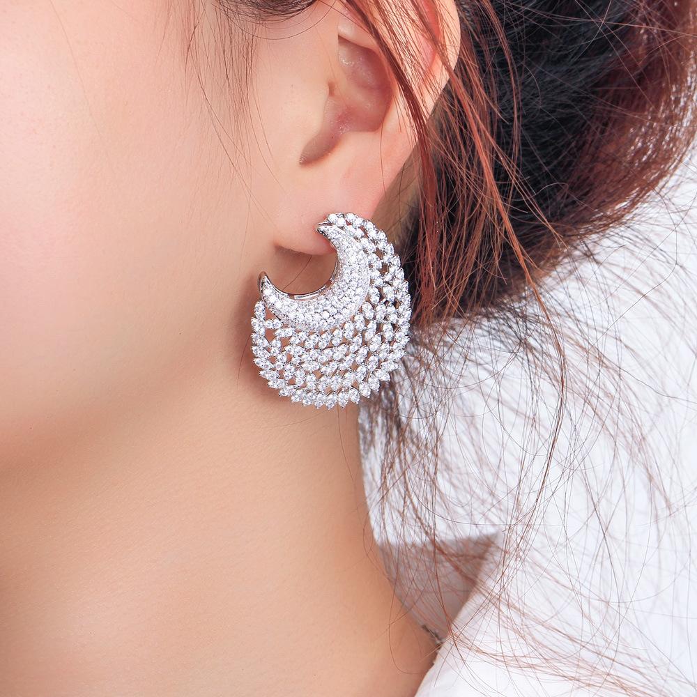 Серьги с бриллиантовым темпераментом, Личность, Роскошные миниатюрные циркониевые серьги для банкетного платья