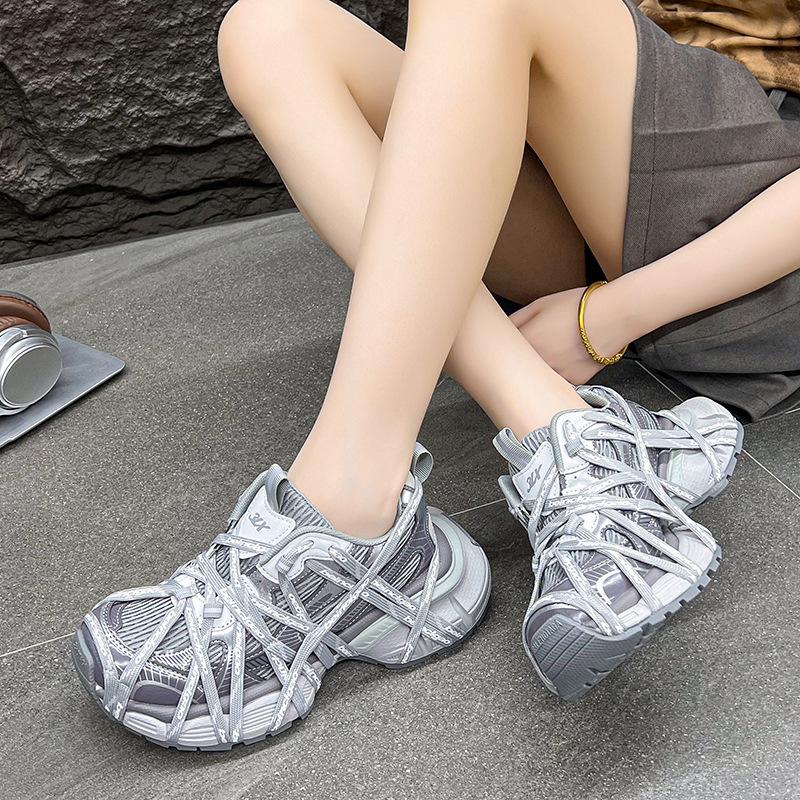 2025 новые парижские кроссовки для папы женские на платформе Человек-паук ретро увеличивающие рост старые подиумные спортивные и повседневные туфли женские