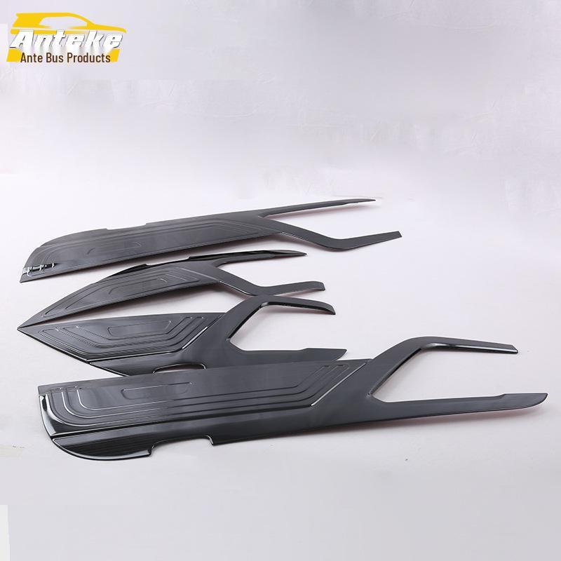 18 T-Roc Car Door Armrest Anti-Kick Pads & Decorative Accessories