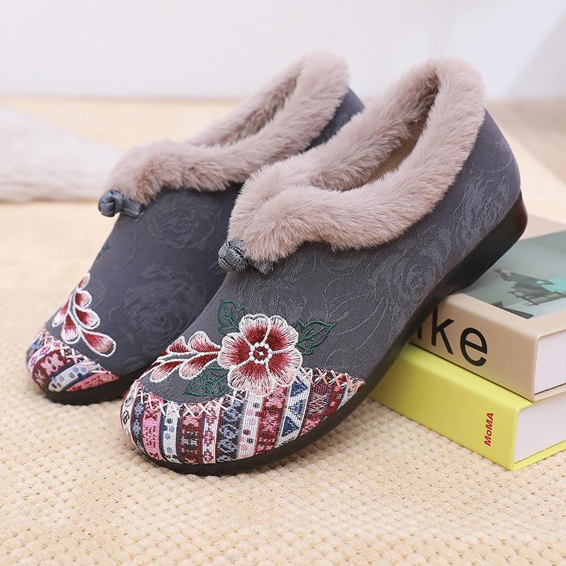 Old Beijing Cloth Shoes Cotton Shoes Embroidered Bag Heel Middle and Old Mao Mao Shoes Warm and Comfortable Soft-soled Mother Cotton Shoes