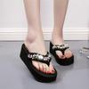 Women's Summer Platform Rhinestone Beach Slippers: Stylish, Soft-Soled High-Heeled Flip-Flops for a Fashionable Holiday.