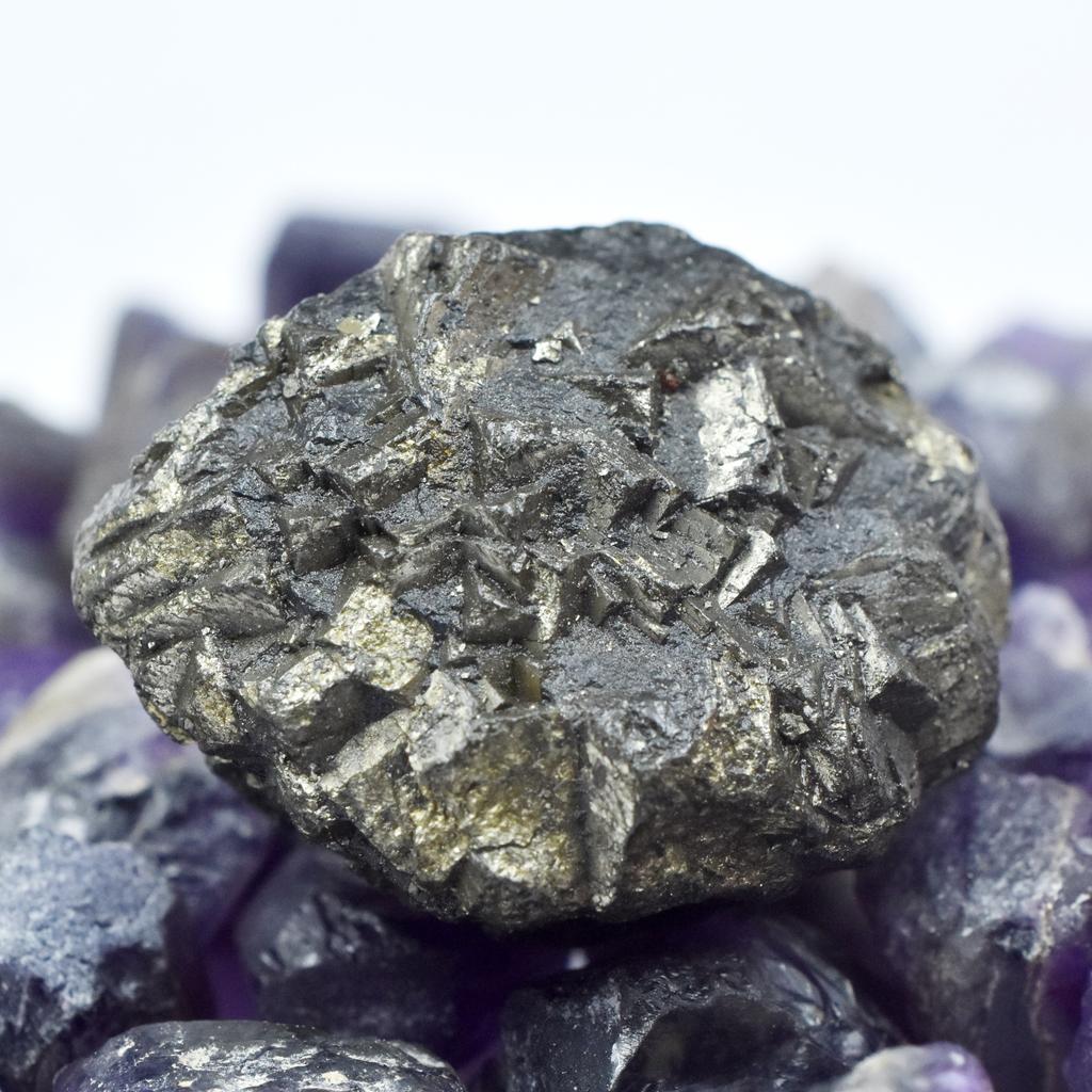 Golden Uncut Raw Rough 101.50 Ct Natural Pyrite Crystal Loose Gemstone