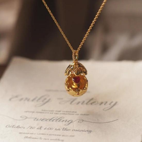 Ретро-ожерелье в средневековом стиле с подвеской в виде пасхального яйца и кубическим цирконием Love Clavicle