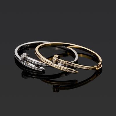 Золотые серьги и браслеты в форме гвоздей с цирконами - Европейская и американская хип-хоп роскошная бижутерия, модный фаворит знаменитостей