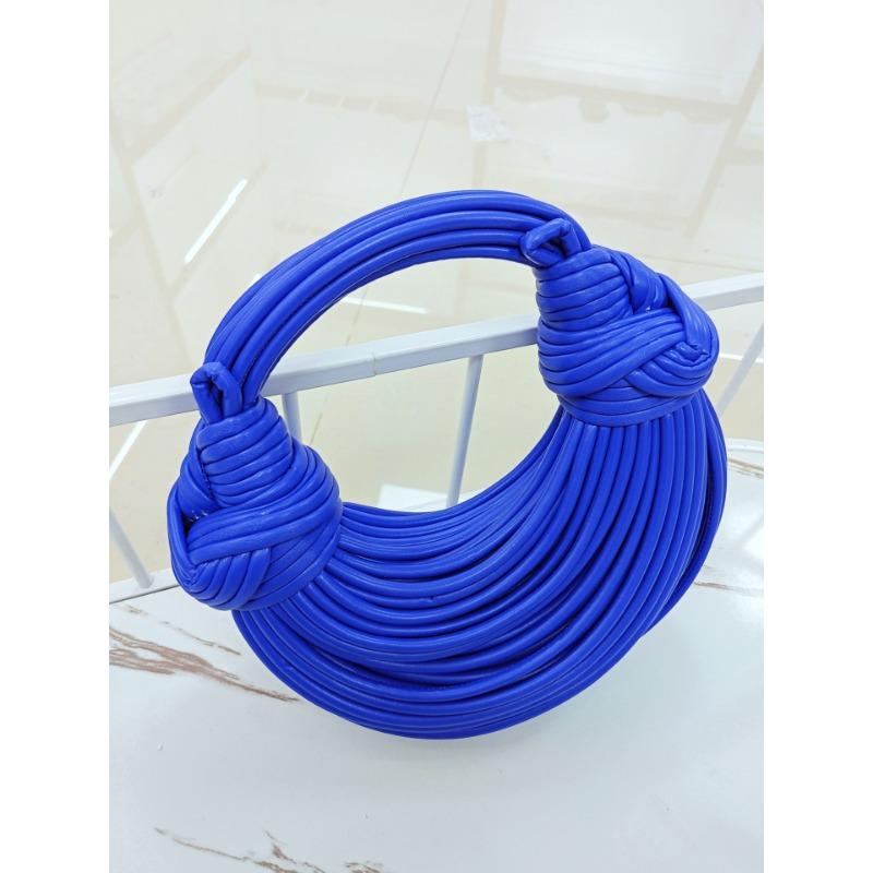 Hand Woven Knotted Noodles with Long Shoulder Straps Hand-wrapped Bag Light and Small