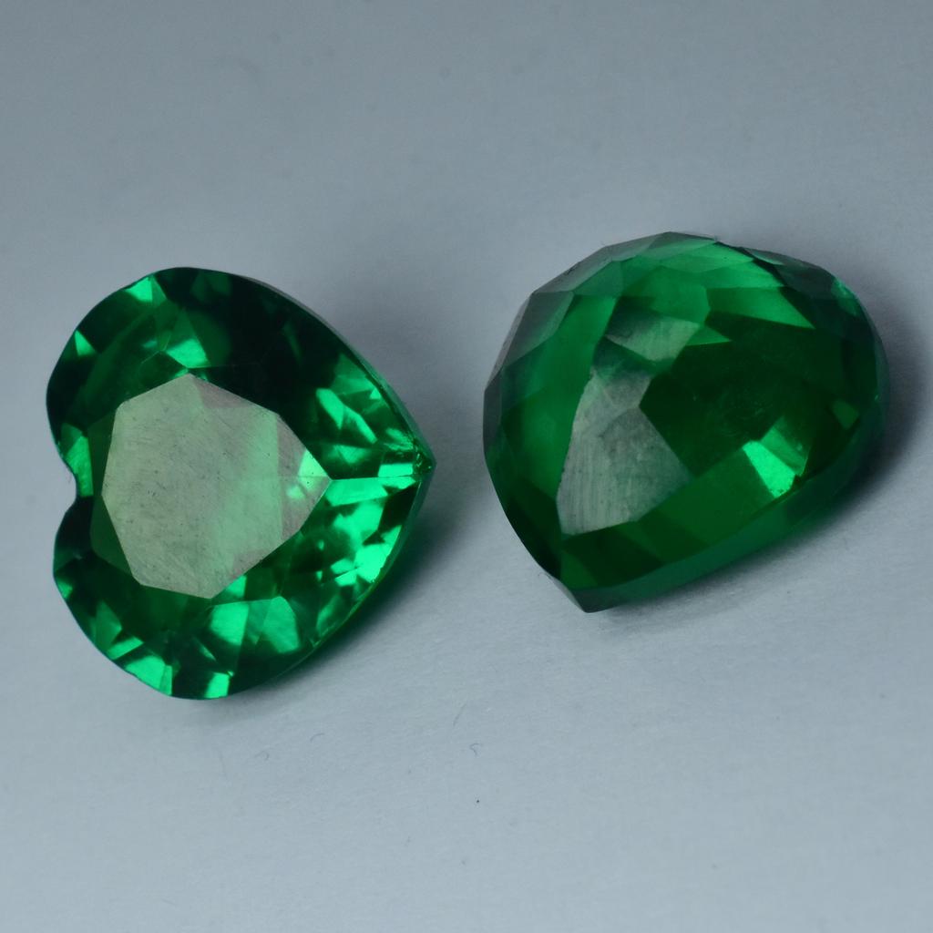 Natural Green Tsavorite Garnet 20 Ct Heart Cut Loose Gemstone PAIR
