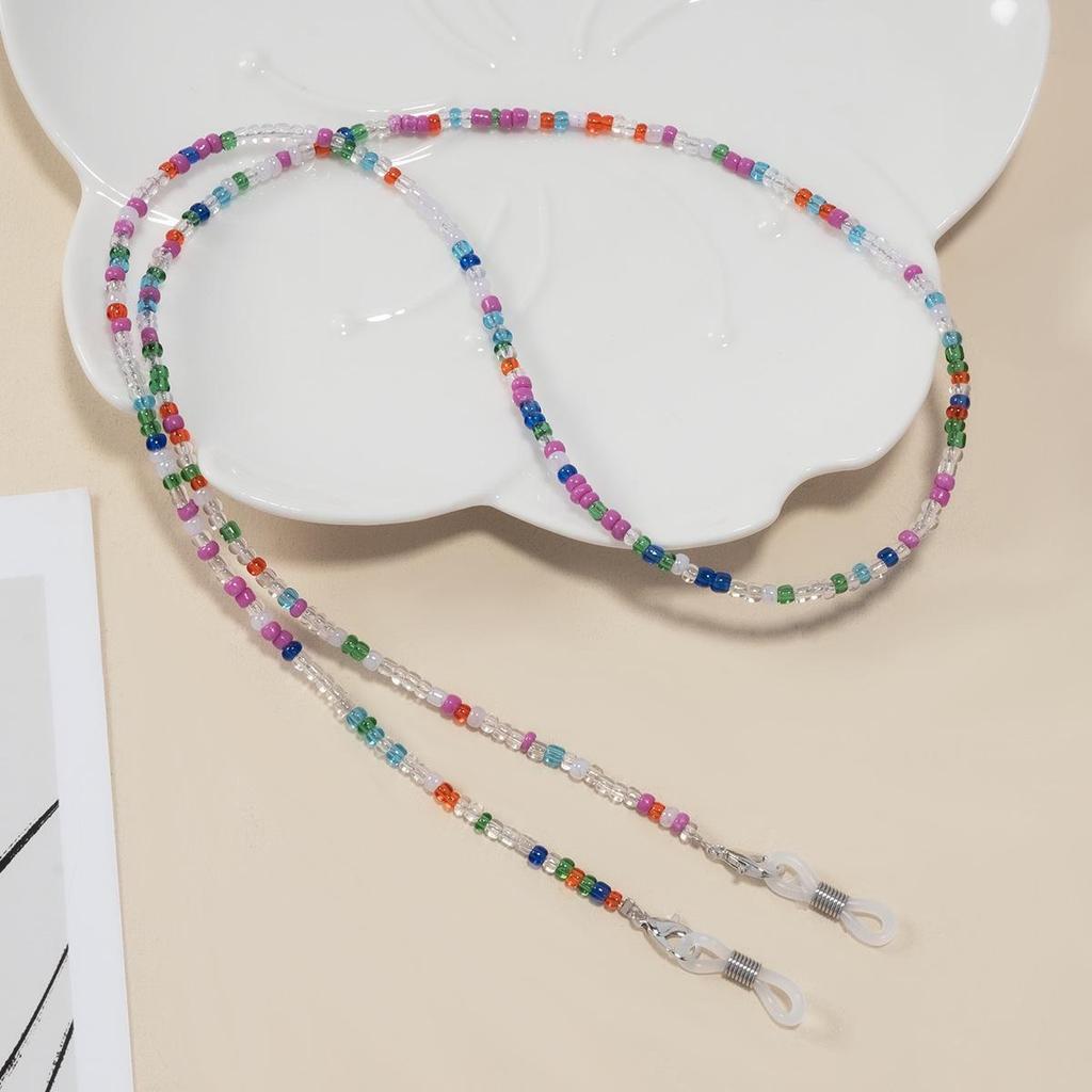 Цепочка для очков и маски двойного назначения из разноцветных рисовых бусин