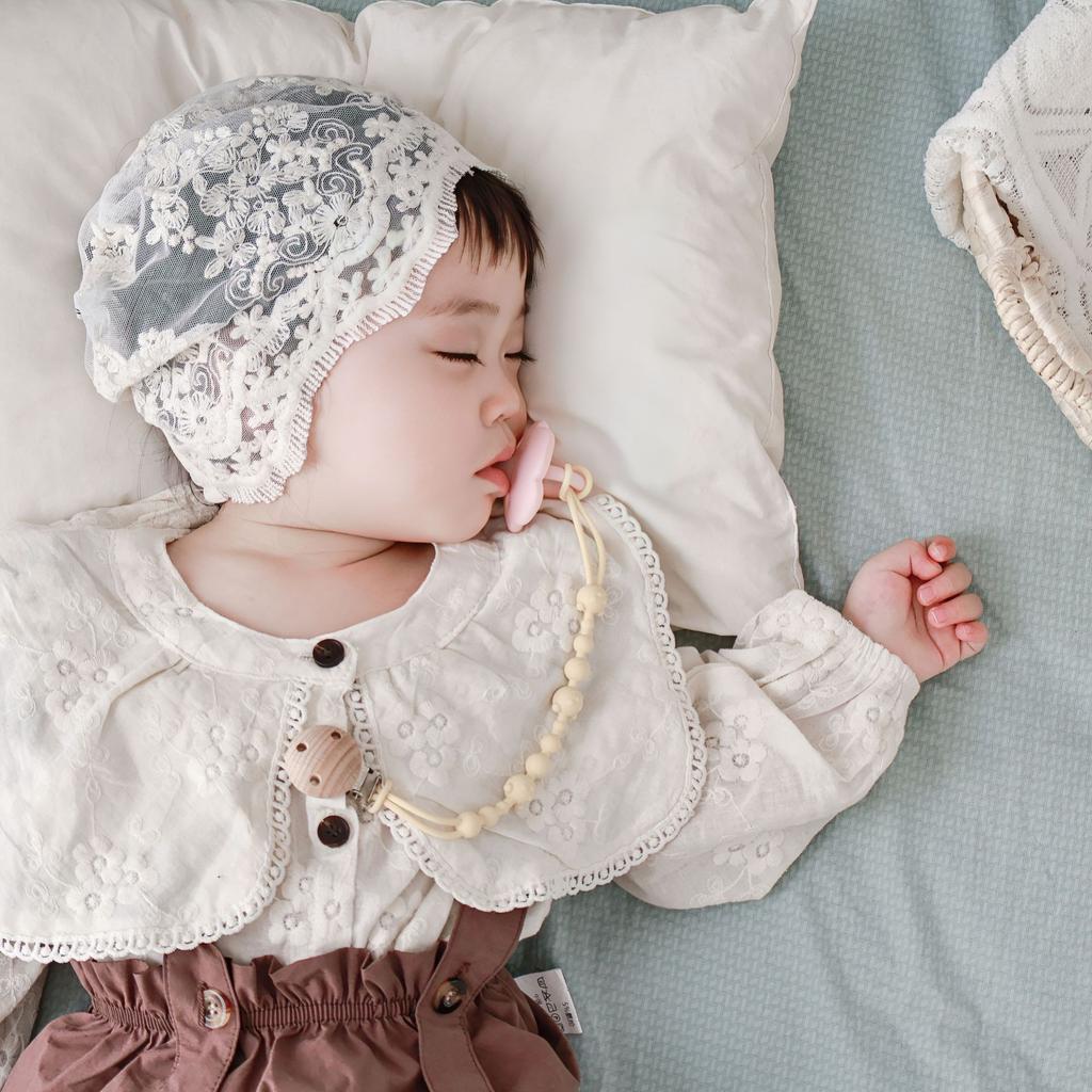 Solid Color Silicone Pacifier Chain Clips Baby Boys Girls Pacifier Gum Chain Bite Music Teeth Grinding Stick Toy Anti Loss Rope