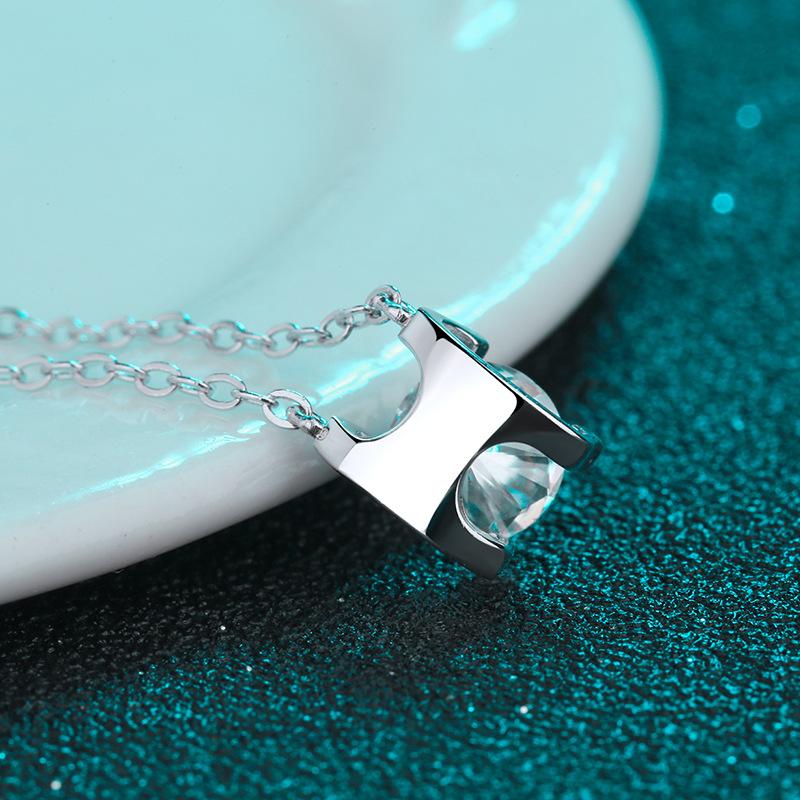 S925 Pure Silver Moissanite Charm Necklace with Geometric Style Cruiser Flower Chain Romantic Style Unisex Factory