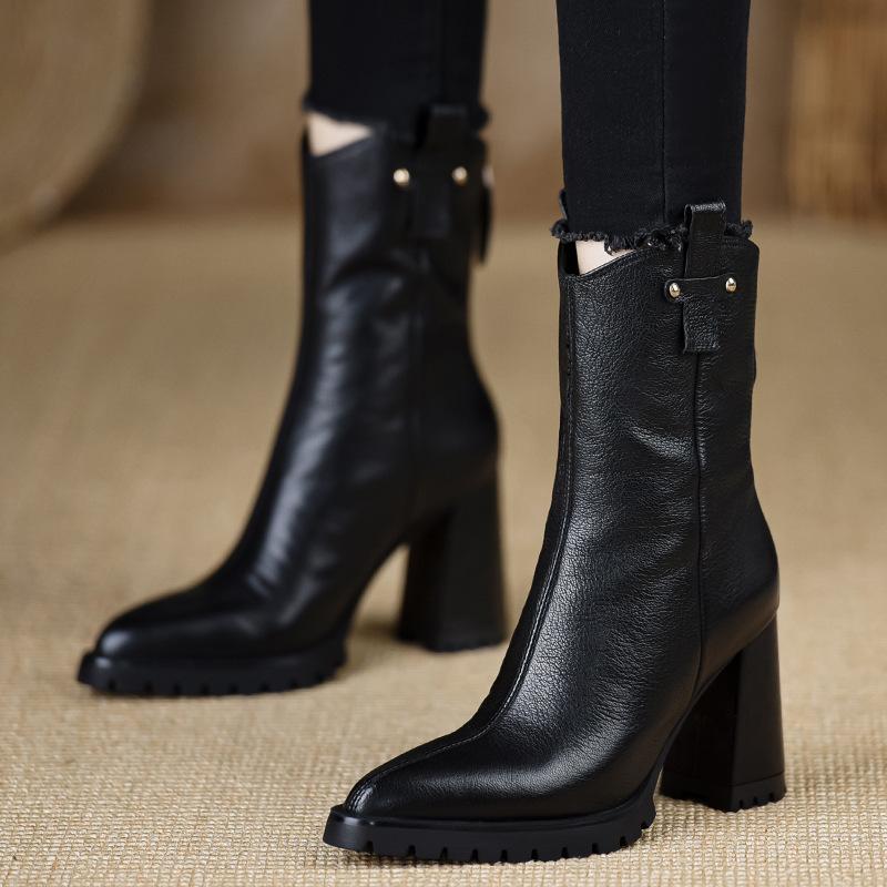 Women's Shoes Ultra-high Waterproof Table Comfortable Short Boots Thick Heel High Heel Zipper Head Layer Pointed Brown