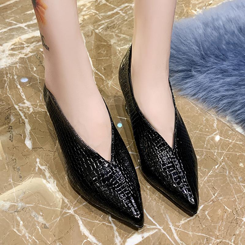 Chunky Women Shallow Shoes Pointed Toe Elegant Mid Heels Leather Pumps 2025 Trend Designer Dress Party Winter Femme Chaussures