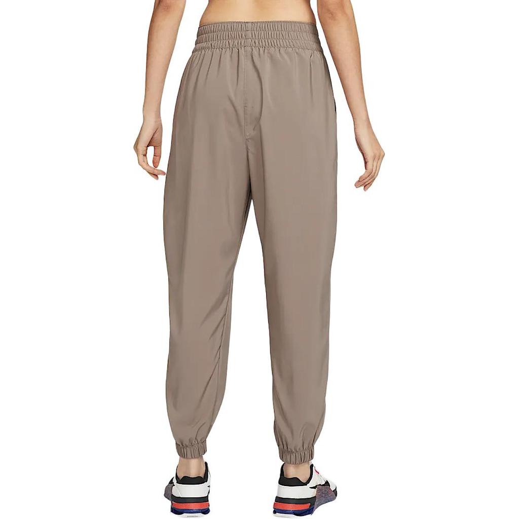 Nike Повседневные брюки Dri Fit One Женские Цвет: норка коричневый/черный HJ1051-233