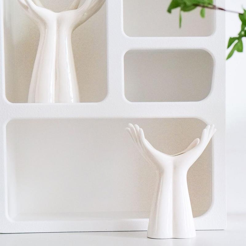 Nordics Style Ceramic Vase Modern Creative Hand Vase Flowers Arrangement Home Decor Office Desktop Living Room Ornament Gifts