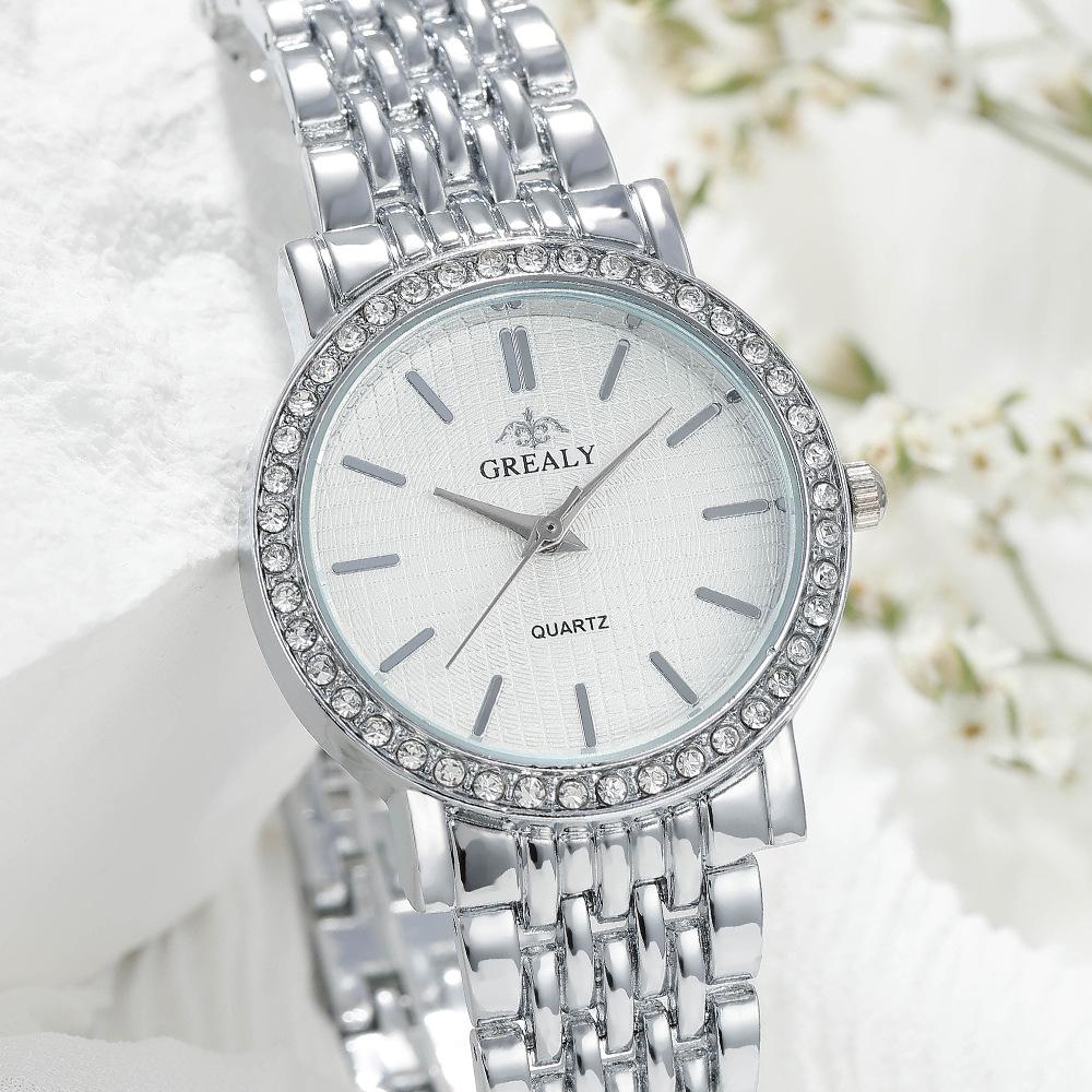 Luxury Women Wristwatches Ladies Fashion Female Silver Bracelet Quartz Watches Set