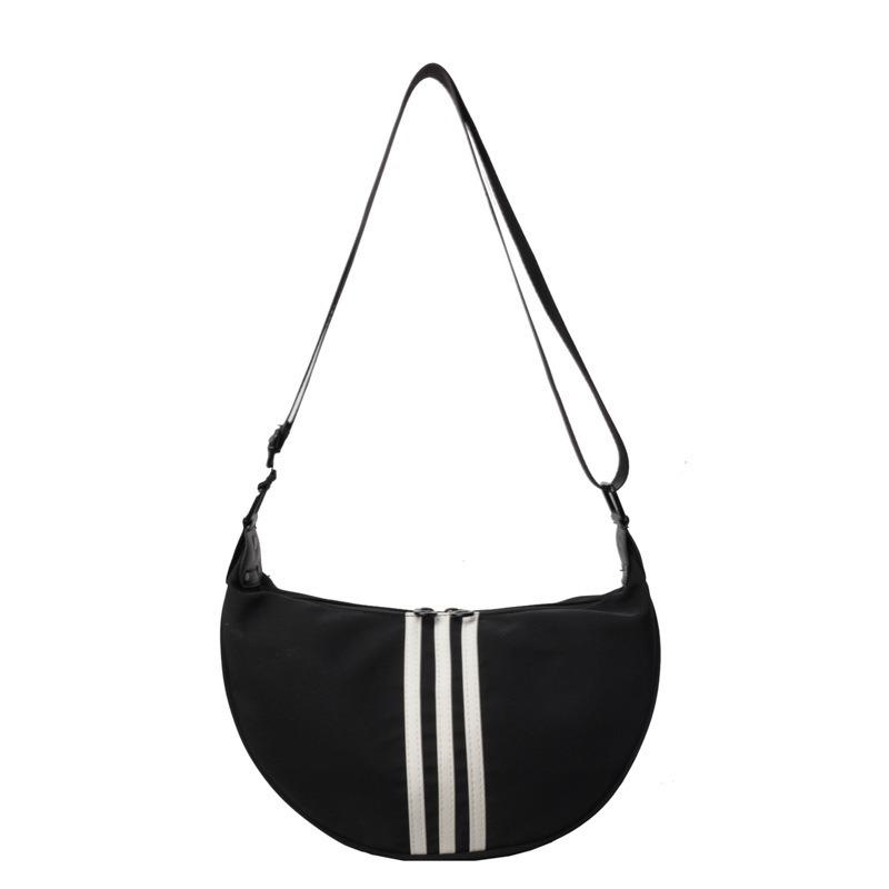 Women's Bags, Niche Design Sense, Dumpling Bags, Casual and Lightweight, Commuting Nylon Bags, Messenger Bags, Women